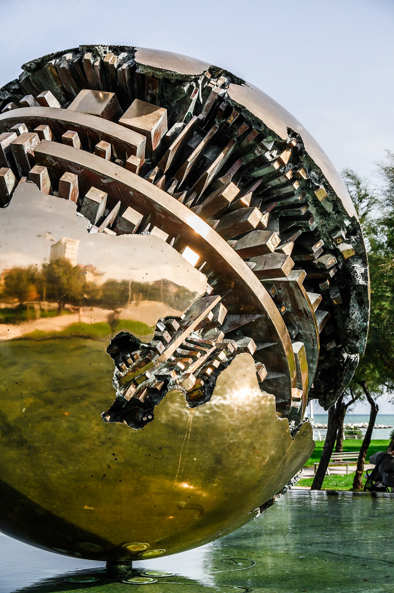 Piazzale della Libertà, Pesaro