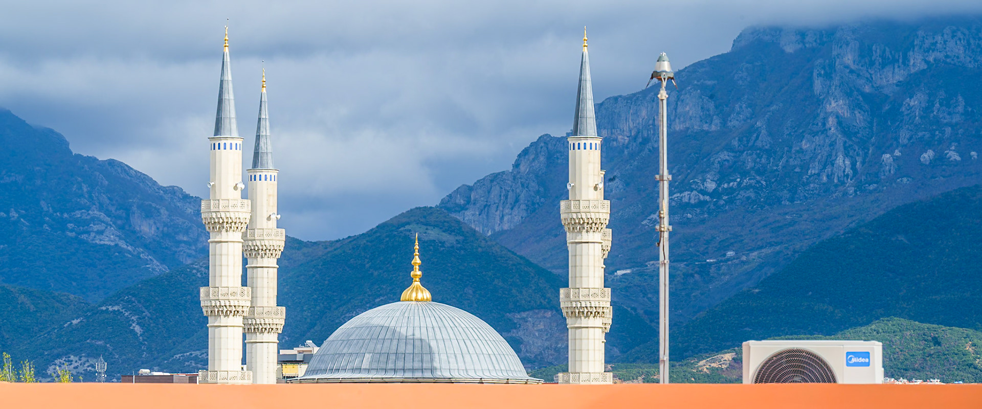 Mosque of Namazgah · Tirana