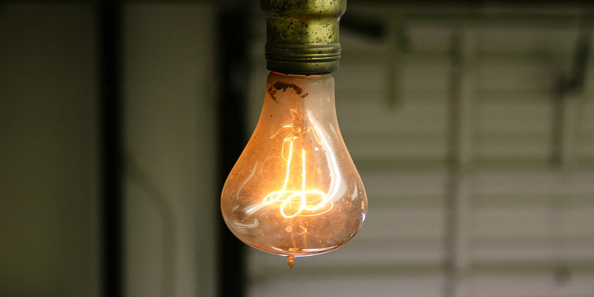 Dalla lampadina di Livermore al cartello di Phoebus: l’obsolescenza programmata