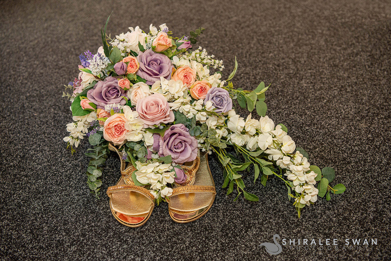 How amazing are these artificial flowers