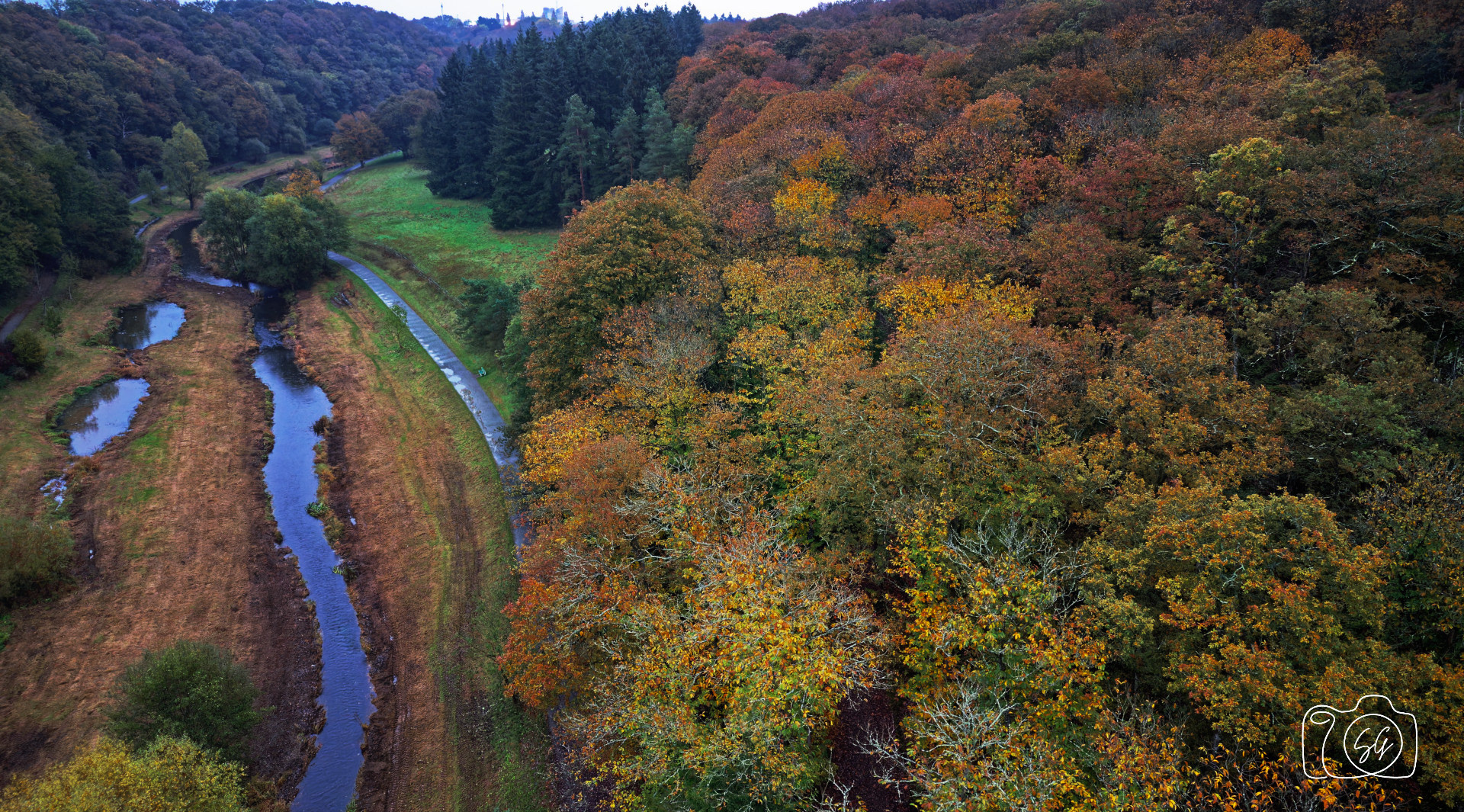 Dji Mini2 - 4.49mm - f/2,8 - 1/10s - ISO 400 - 25.02m 