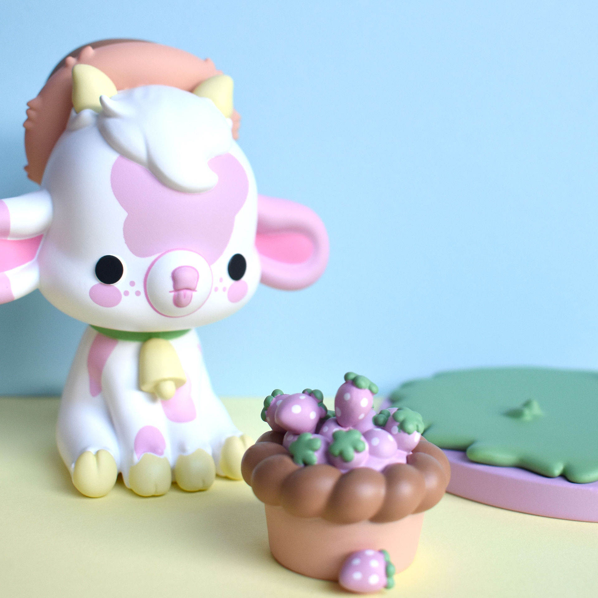 Shortcake Vinyl Figurine