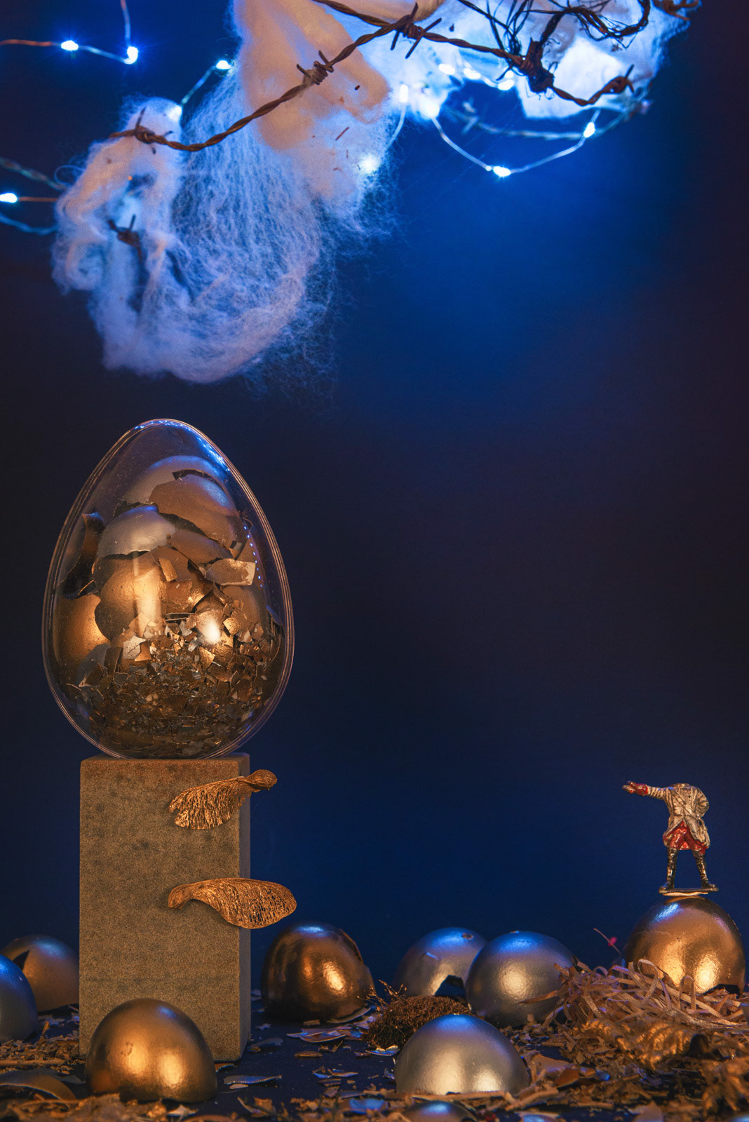 "Christmas Eve" - Série Broken Egg(0)" - Photographie Numérique - France - 2021 