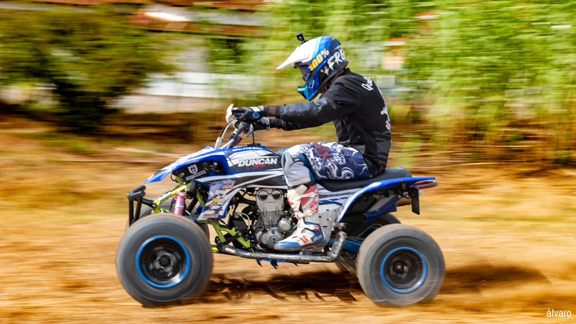 © Copyright uso não autorizado