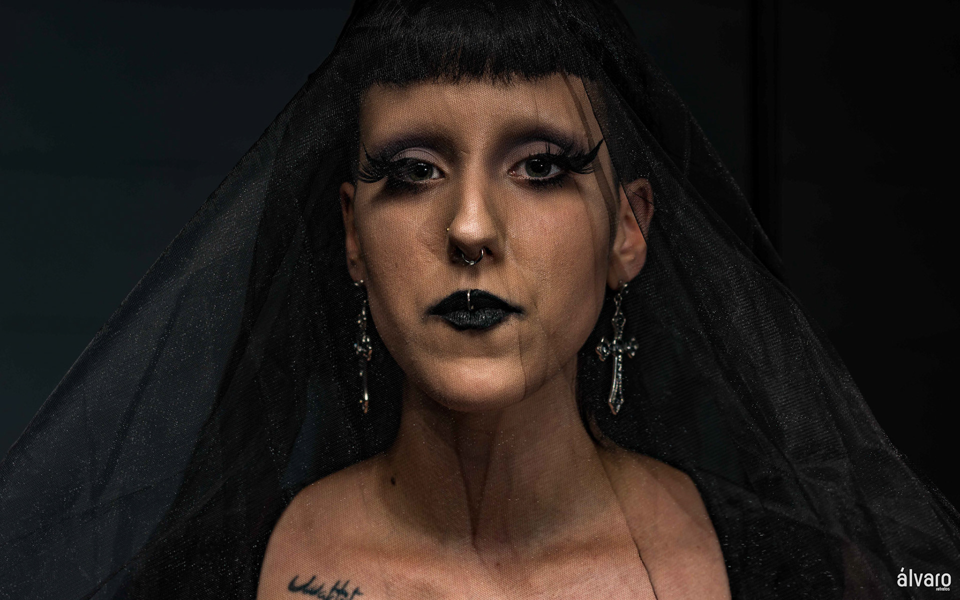 Sara L. © Copyright uso não autorizado