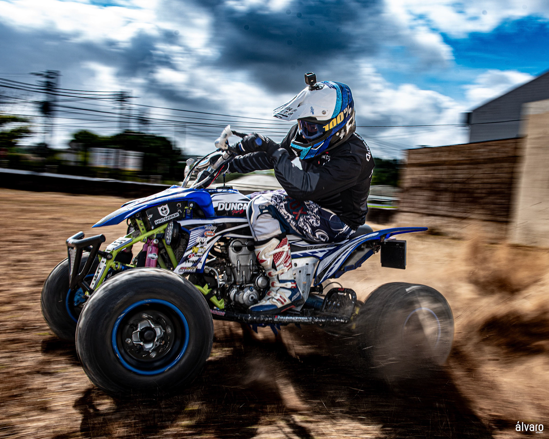 © Copyright uso não autorizado