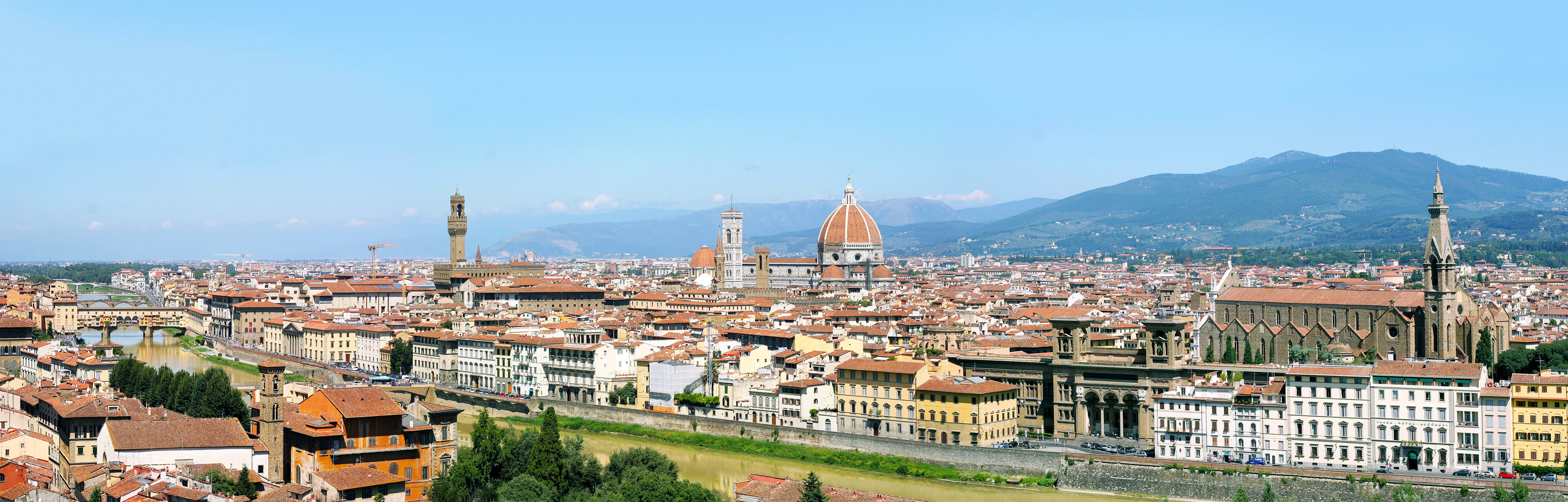 Panorama of Florence with Basilica di Santa Maria del Fiore, Palazzo Vecchio, Ponte Vecchio, Uffizi Gallery and Basilica di Santa Croce