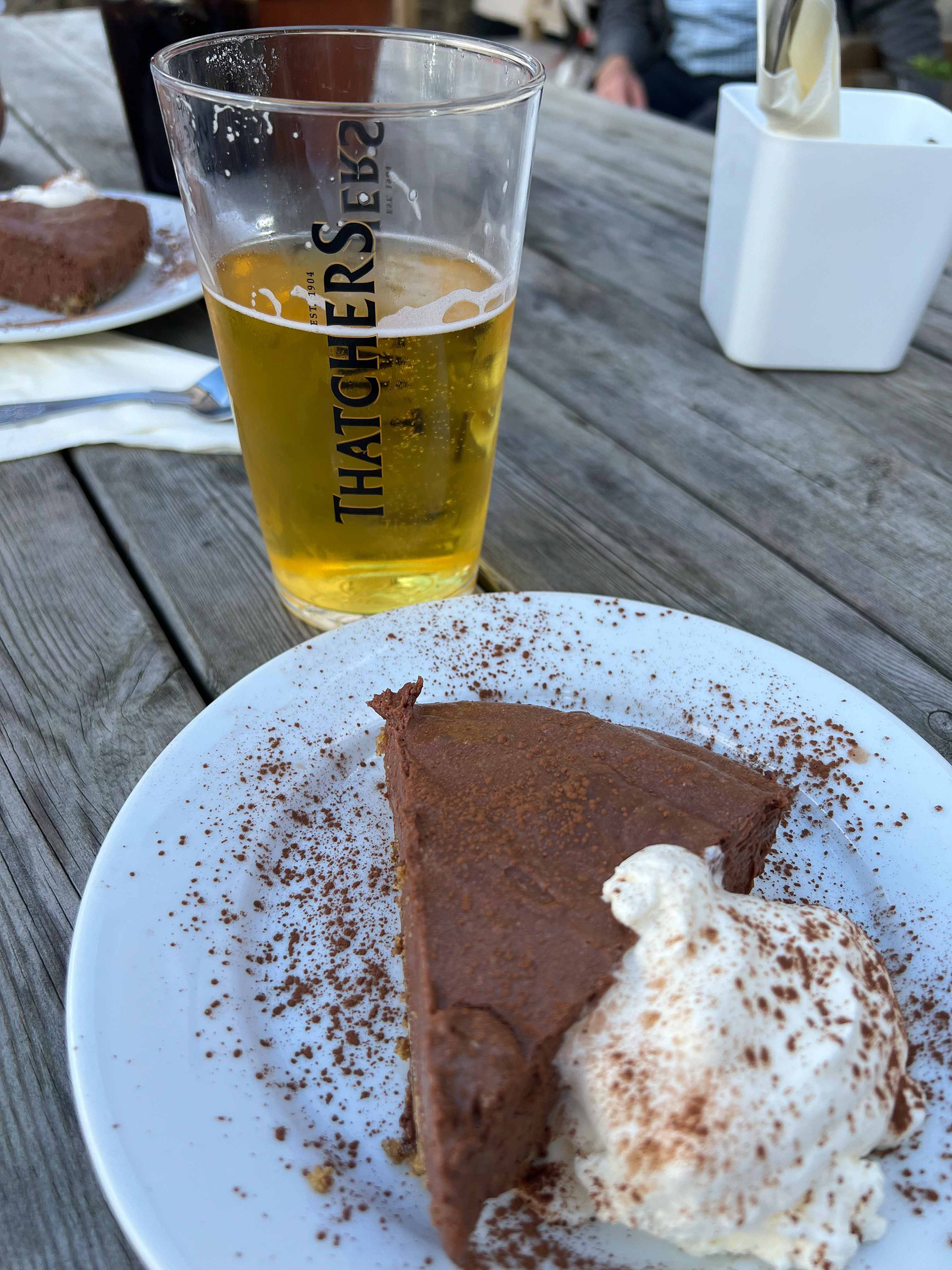 Chocolate Cream Crunch mit Double Cream und Cider