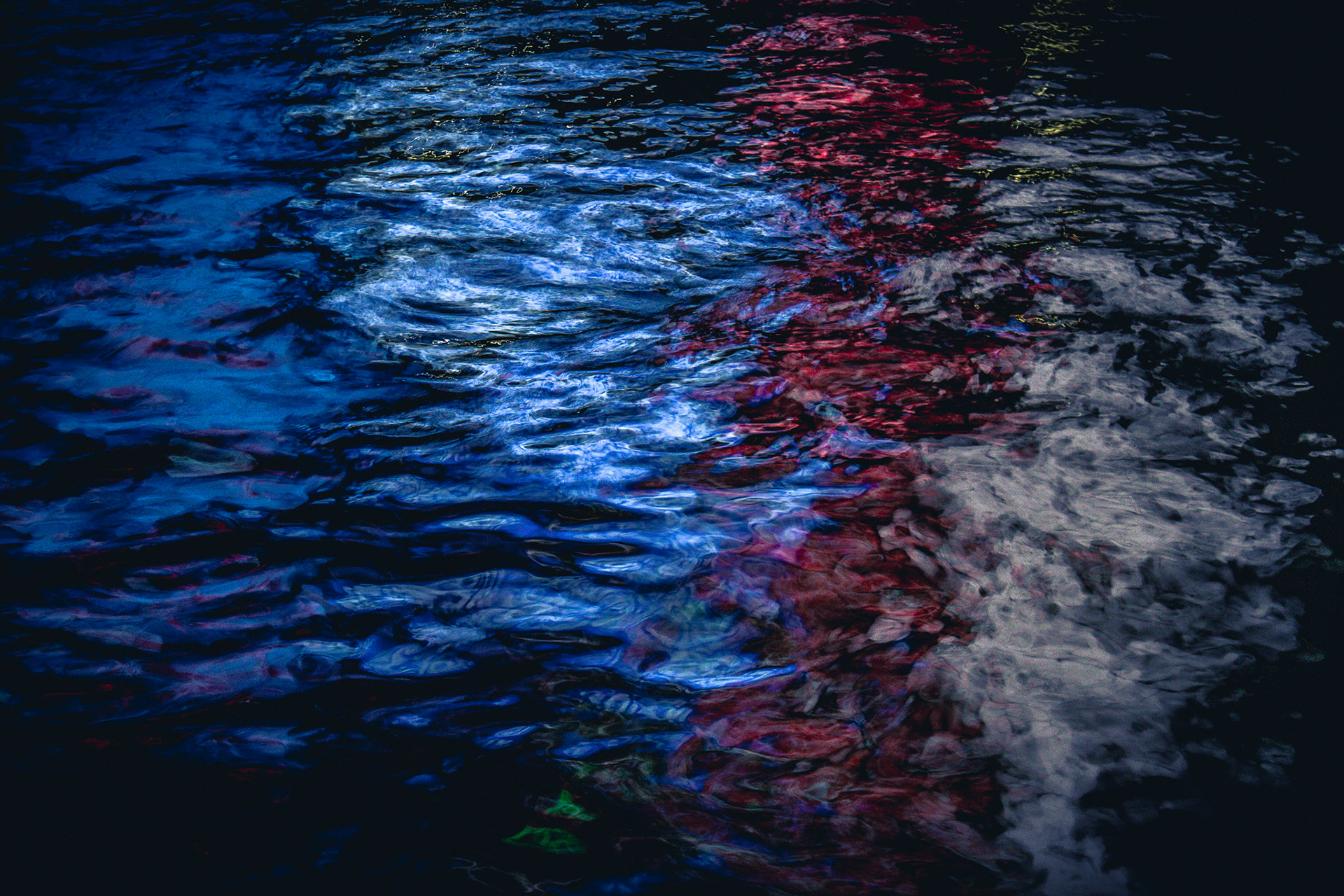 Blue, Red, White.