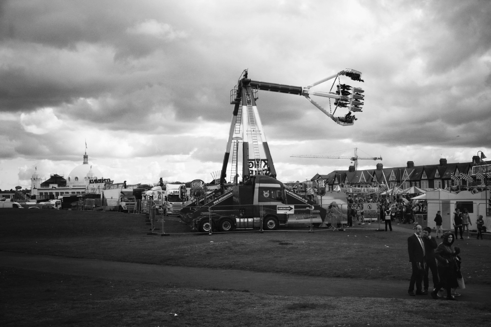 Easter Funfair, The Links, 2022.