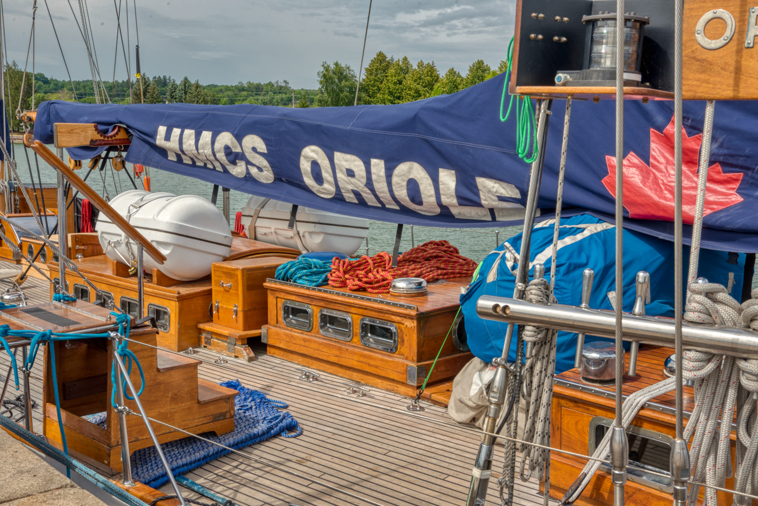 HMCS Oriole © Irwin Seidman