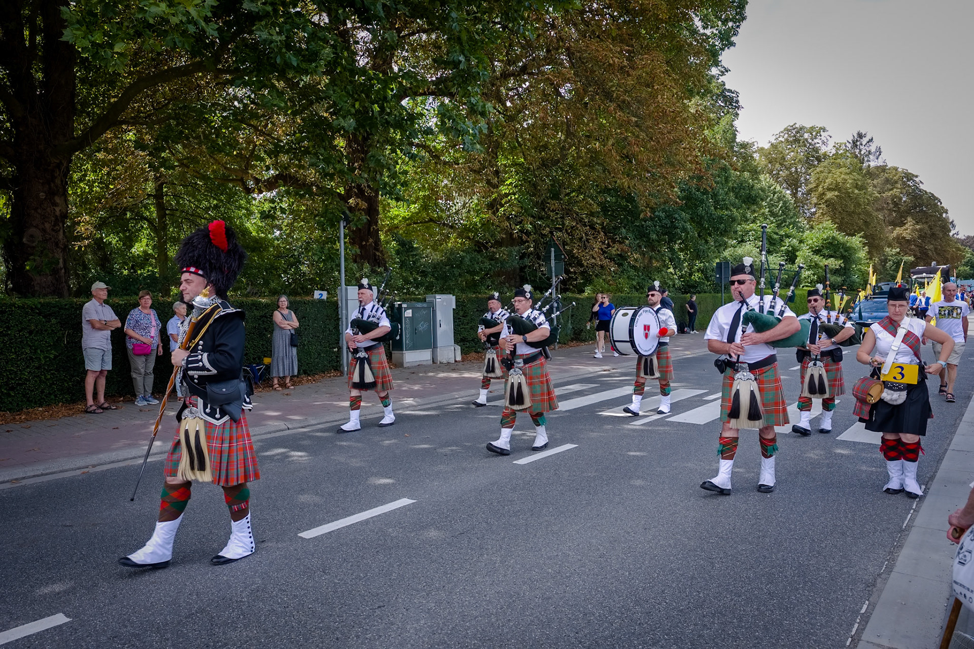 De jaarlijkse optocht ten ere van het Druivenfeest.