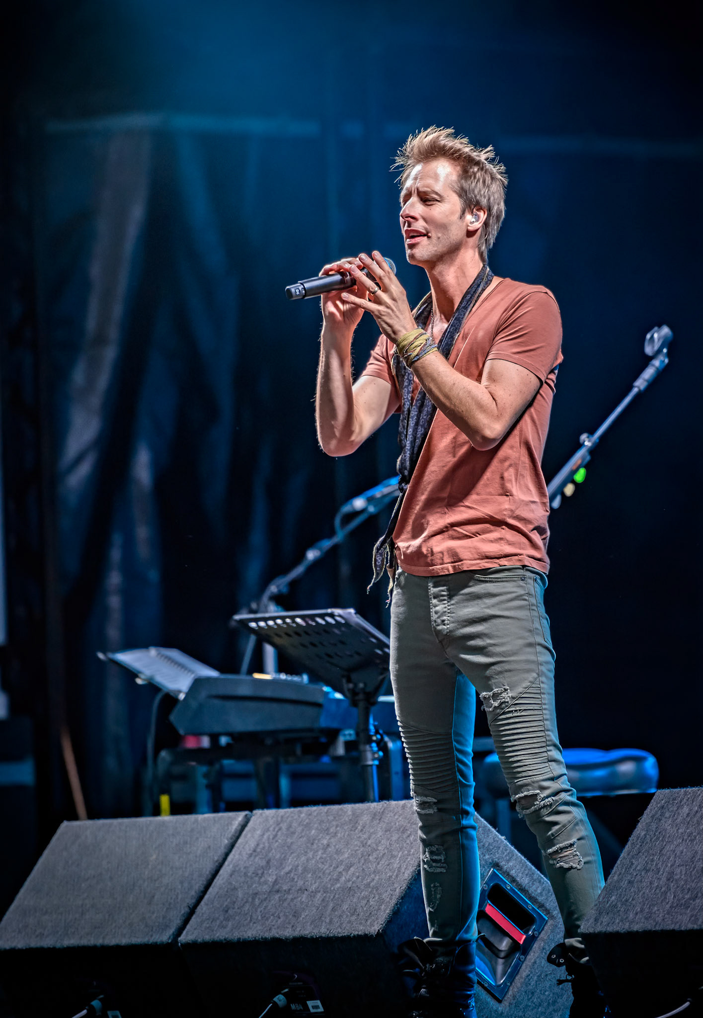 Chesney Hawkes performs at Brize Fest 2018.