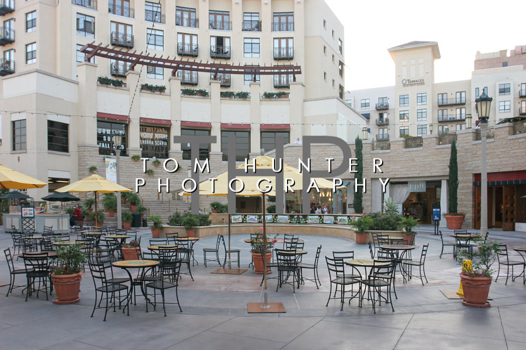 Pasadena Mall / Plaza