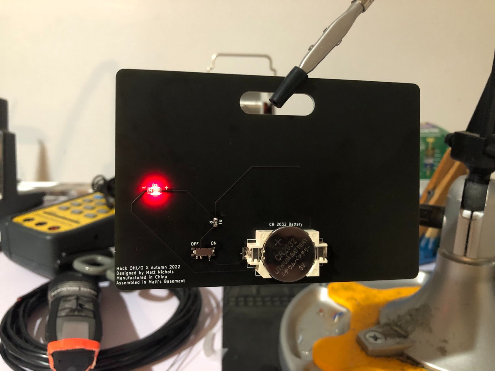 The back of the assembled badge.