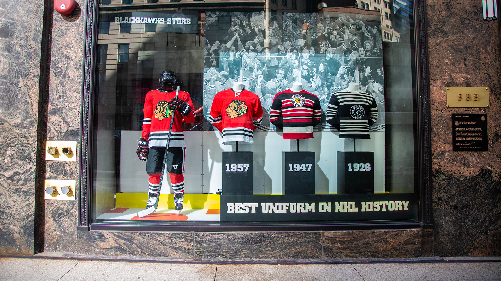 Chicago blackhawks store michigan hot sale ave