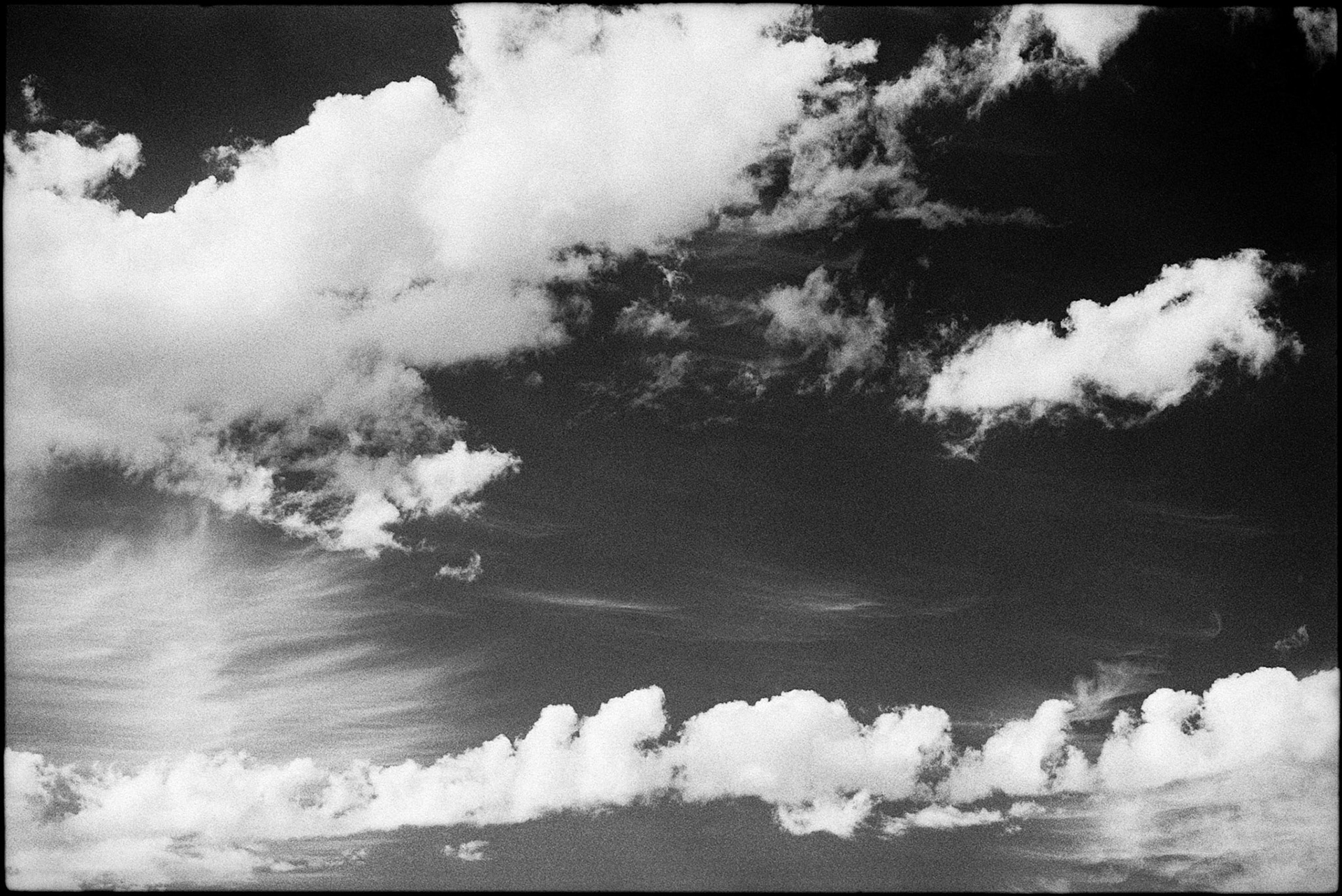 Cue "Nuages"