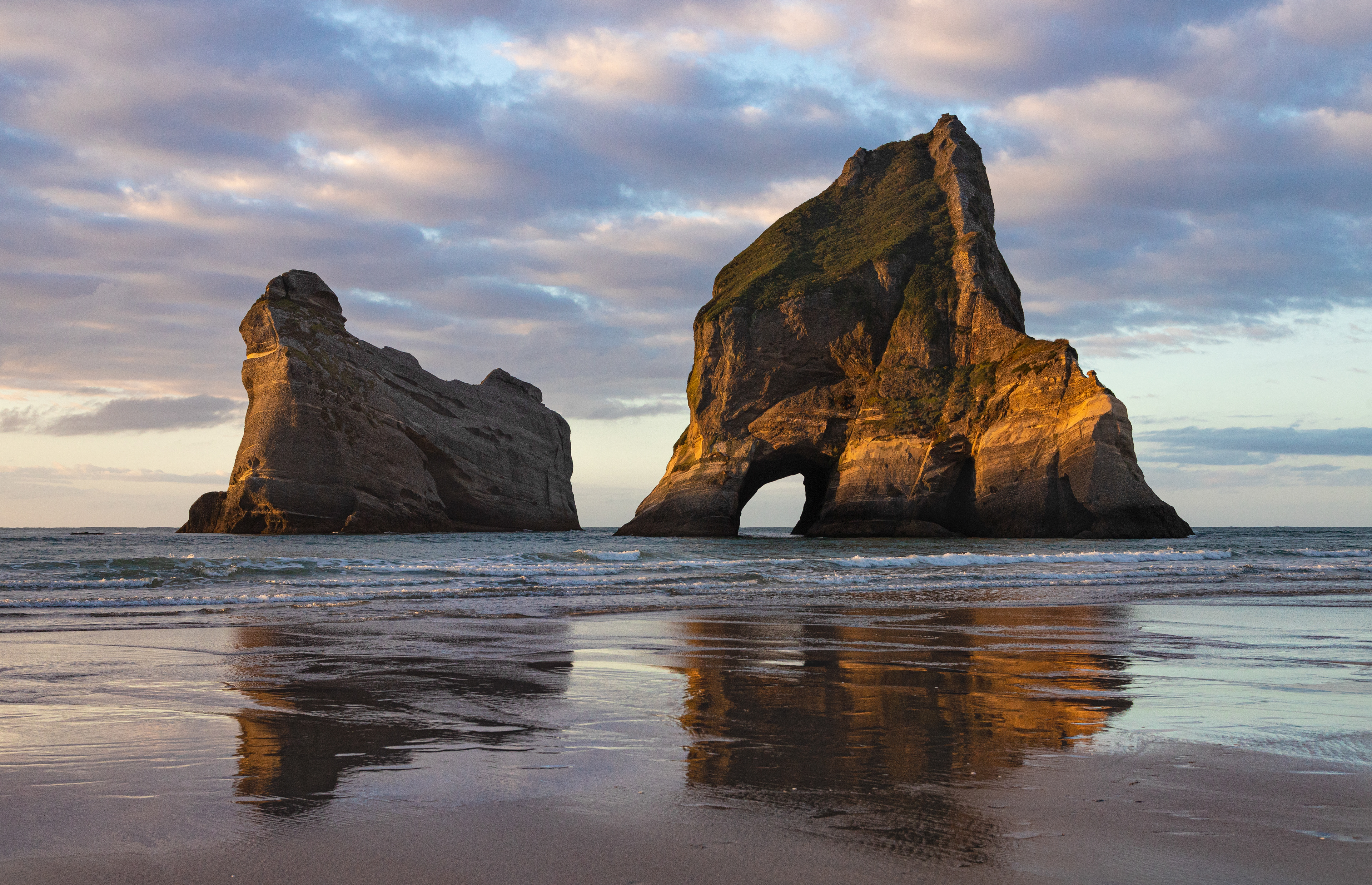 Archway Islands