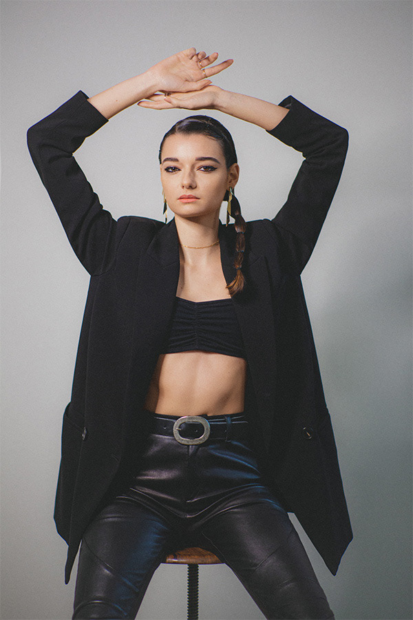 Photographer: Joey Cuchet