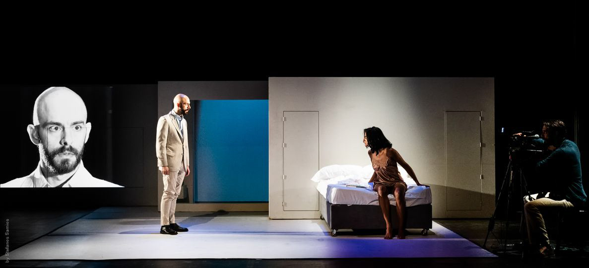 Scene 5: Hotel room in Venice