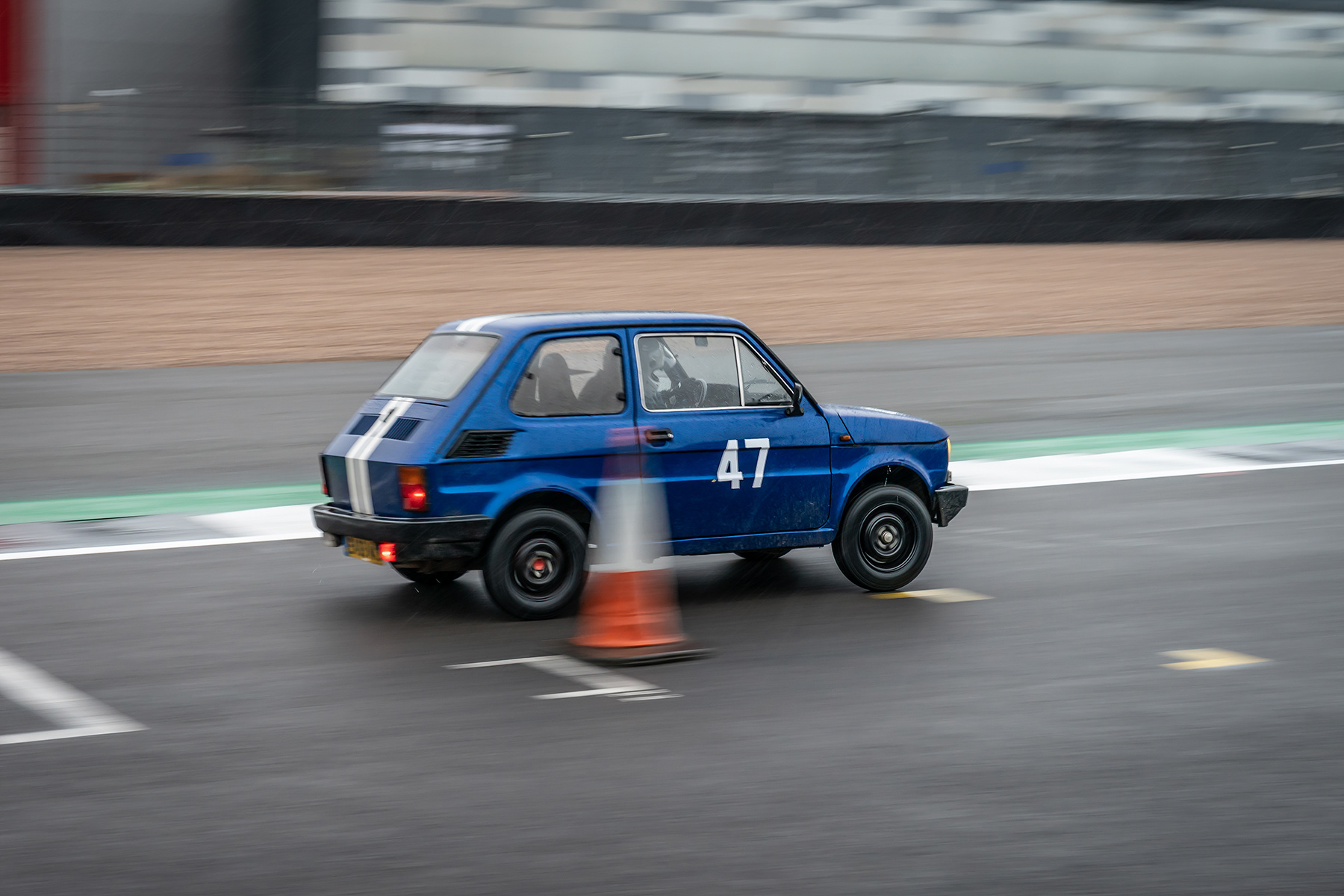 POM18