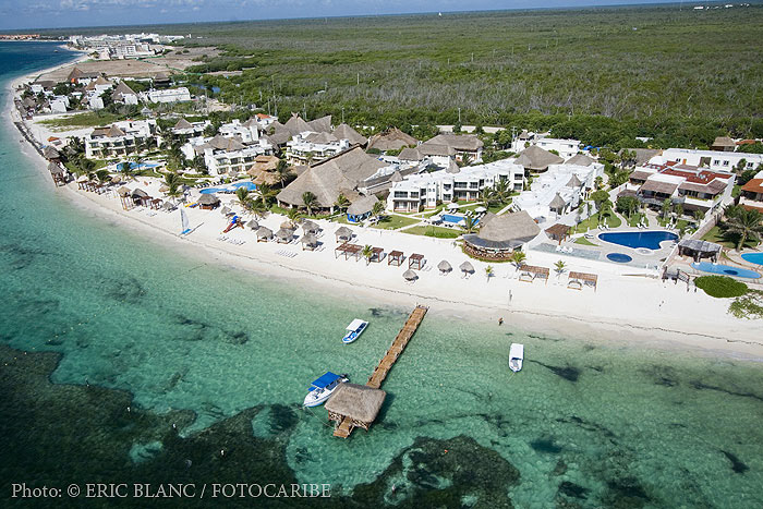 El Dorado Seaside Suites