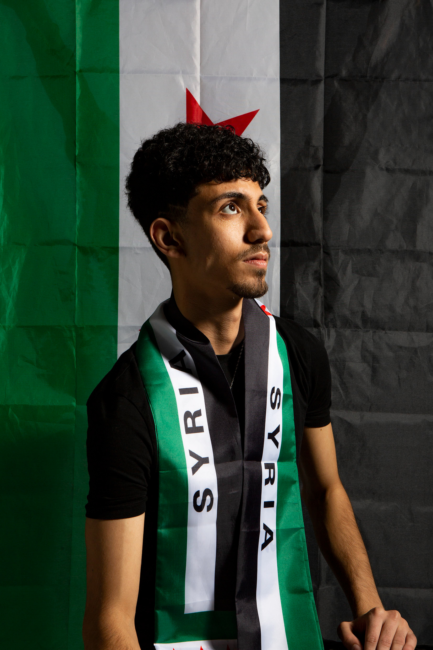 Ayham (22)