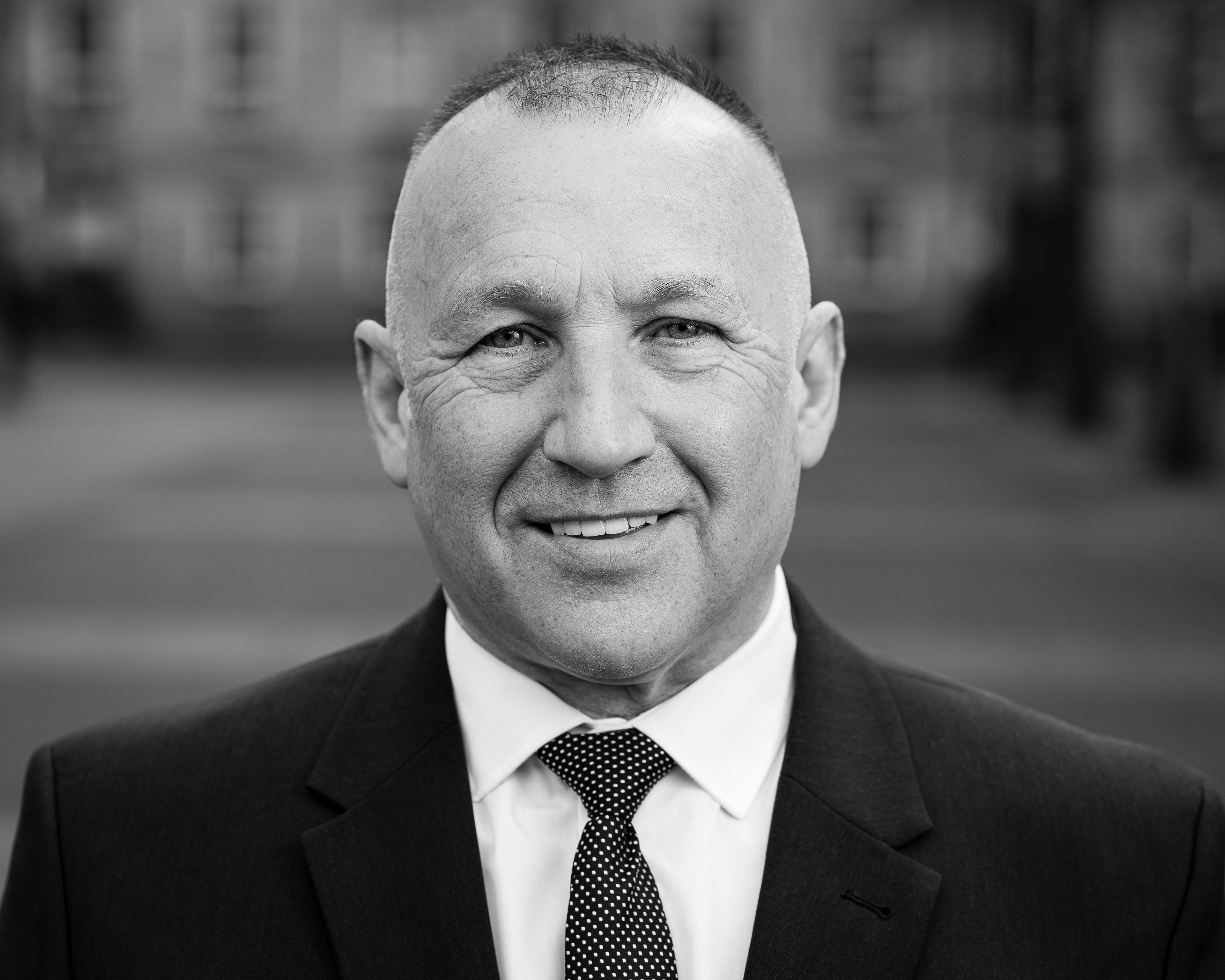 Professional corporate headshot of a man in Glasgow by David Reid