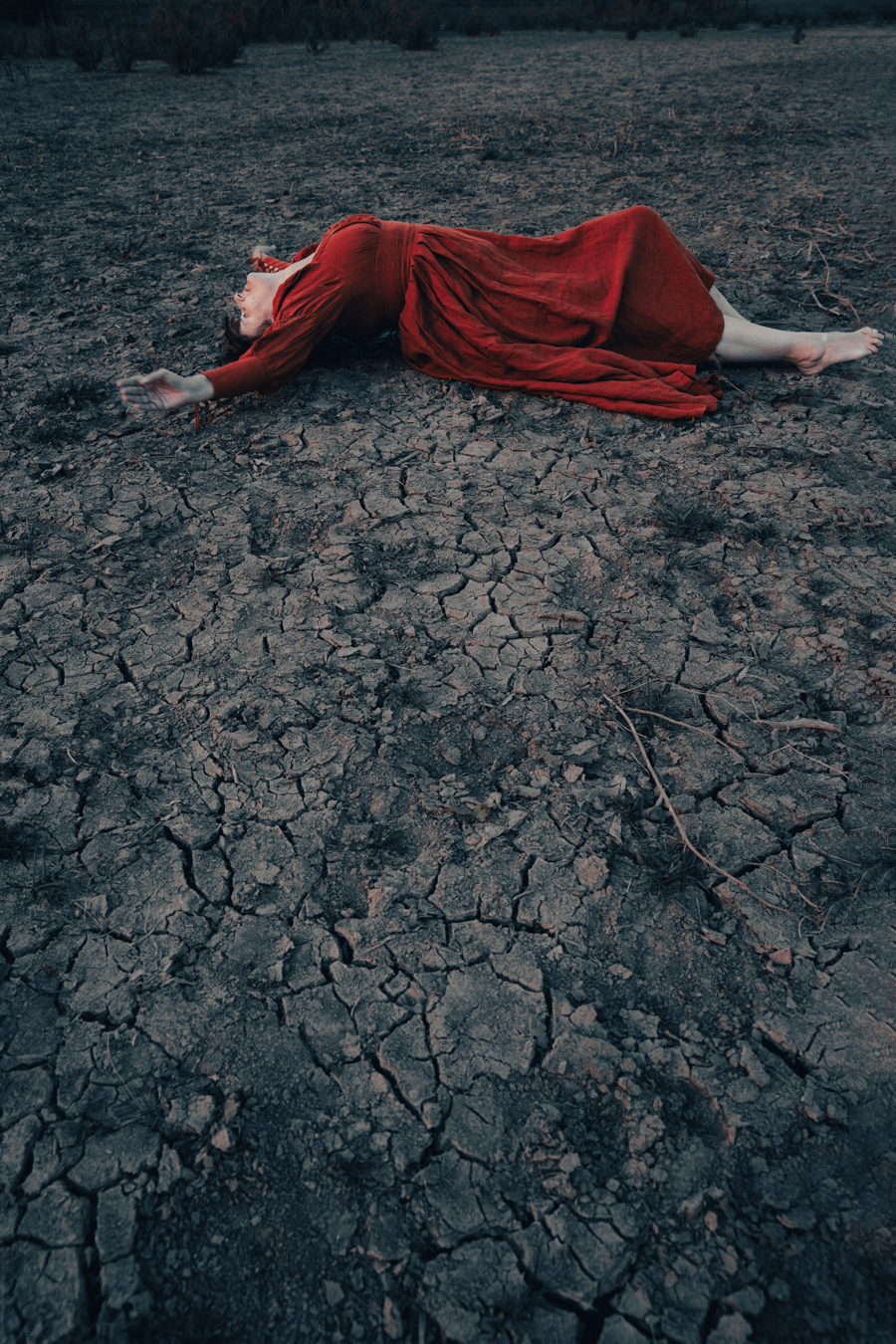 W2 Red / Feeling Blue in Red