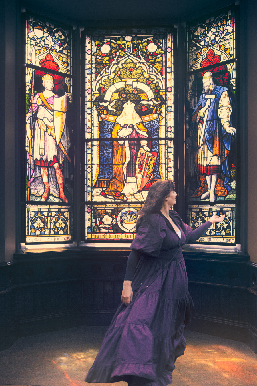 W47 Window Light / Embraced by Colors