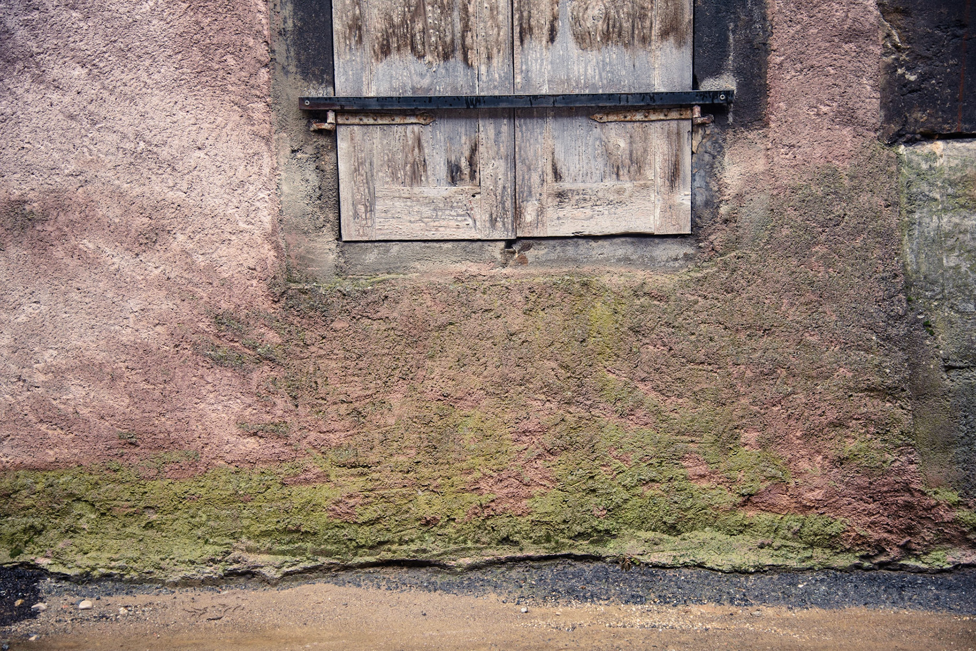 Jouer à guichet fermé