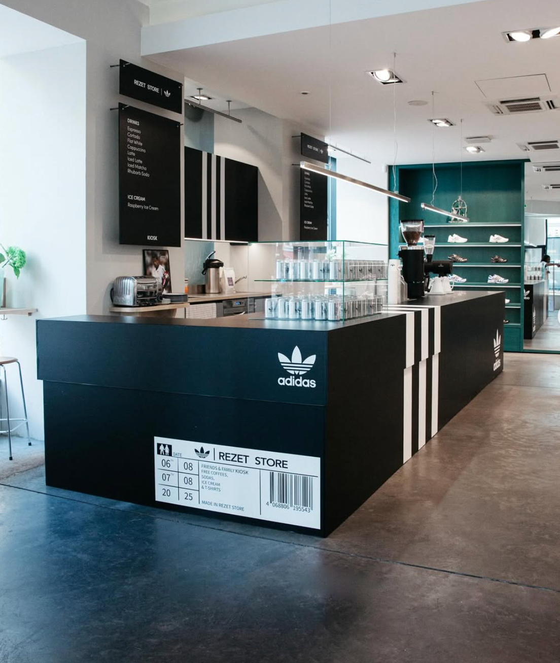 Events - Rezet Store x Adidas CPHFW Refreshment Kiosk