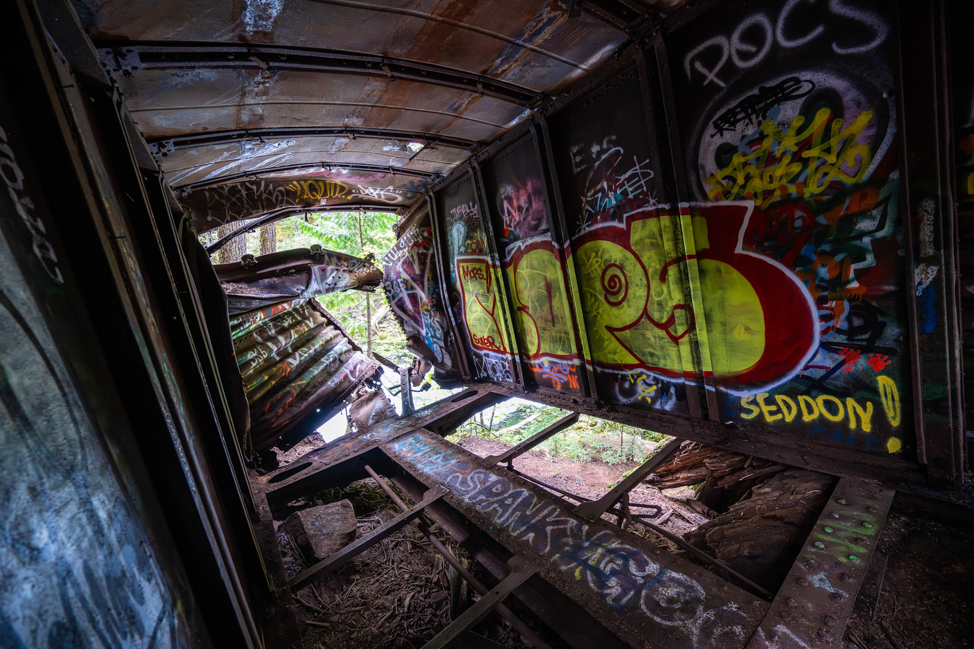 1/15 sec · f/4.0 · ISO 2200 · 14 mm