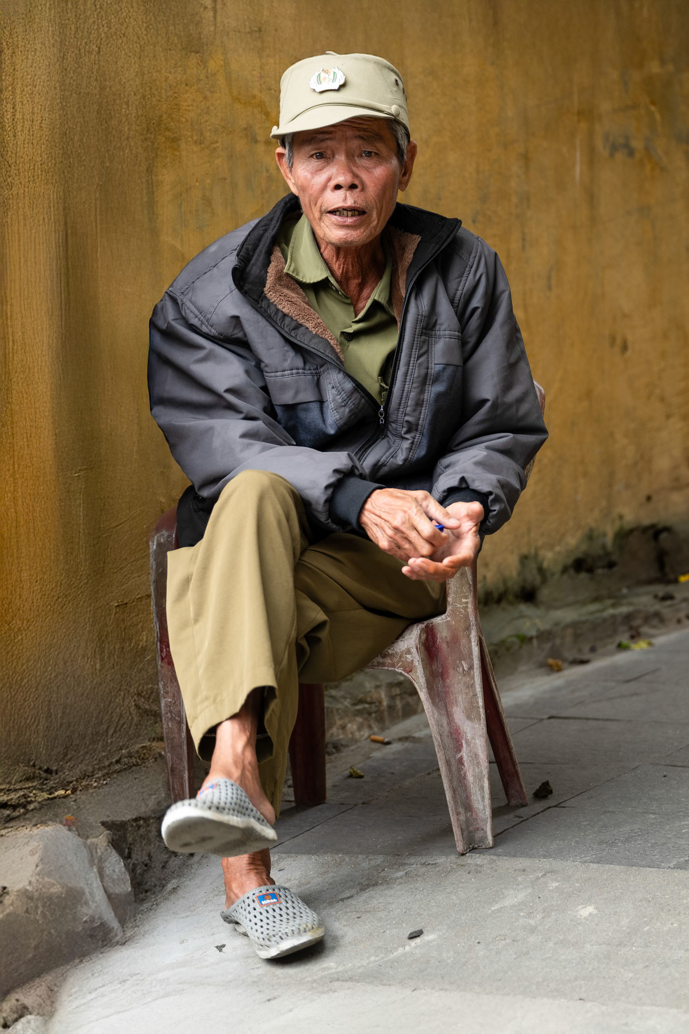 1/200 sec · f/2.8 · ISO 100 · 135 mm