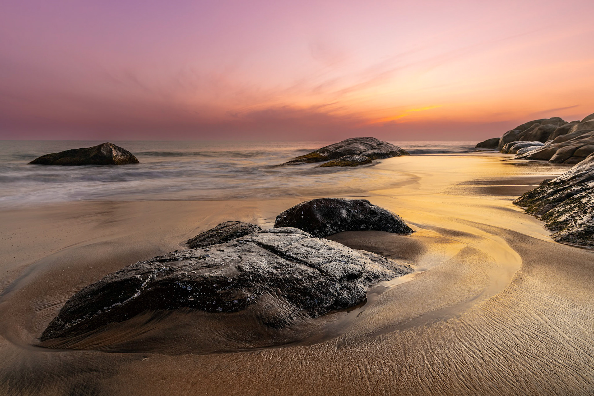 Sunrise in Potthuvil point