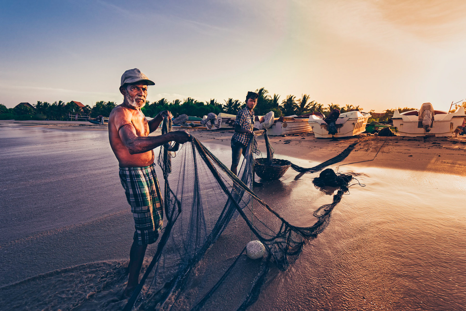 Fishermen in Passhikuda
