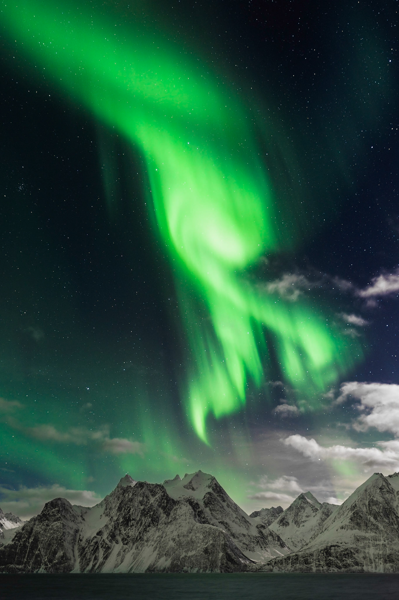 Intricated Lights above the Lyngen Alps