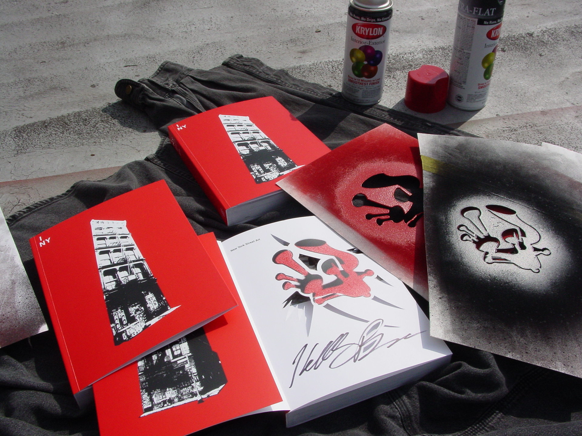 stenciled copies of I NY, 2005 edition