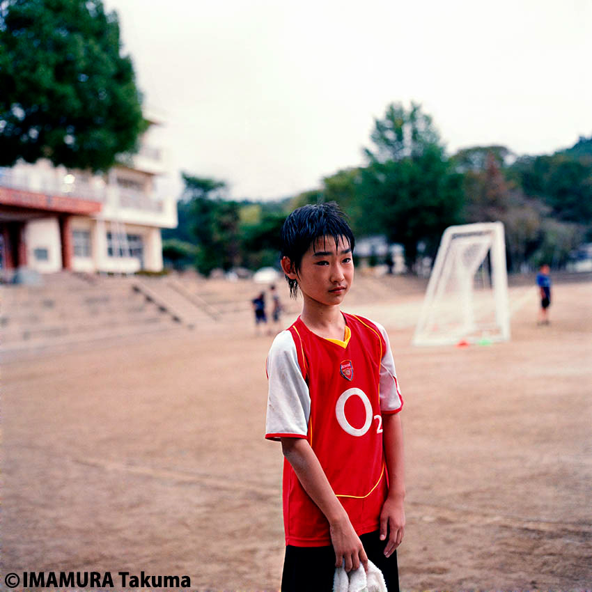 戸羽颯太(12) 夏休みにサッカーで選ばれて、韓国に遠征した。陸前高田市高田町 2011