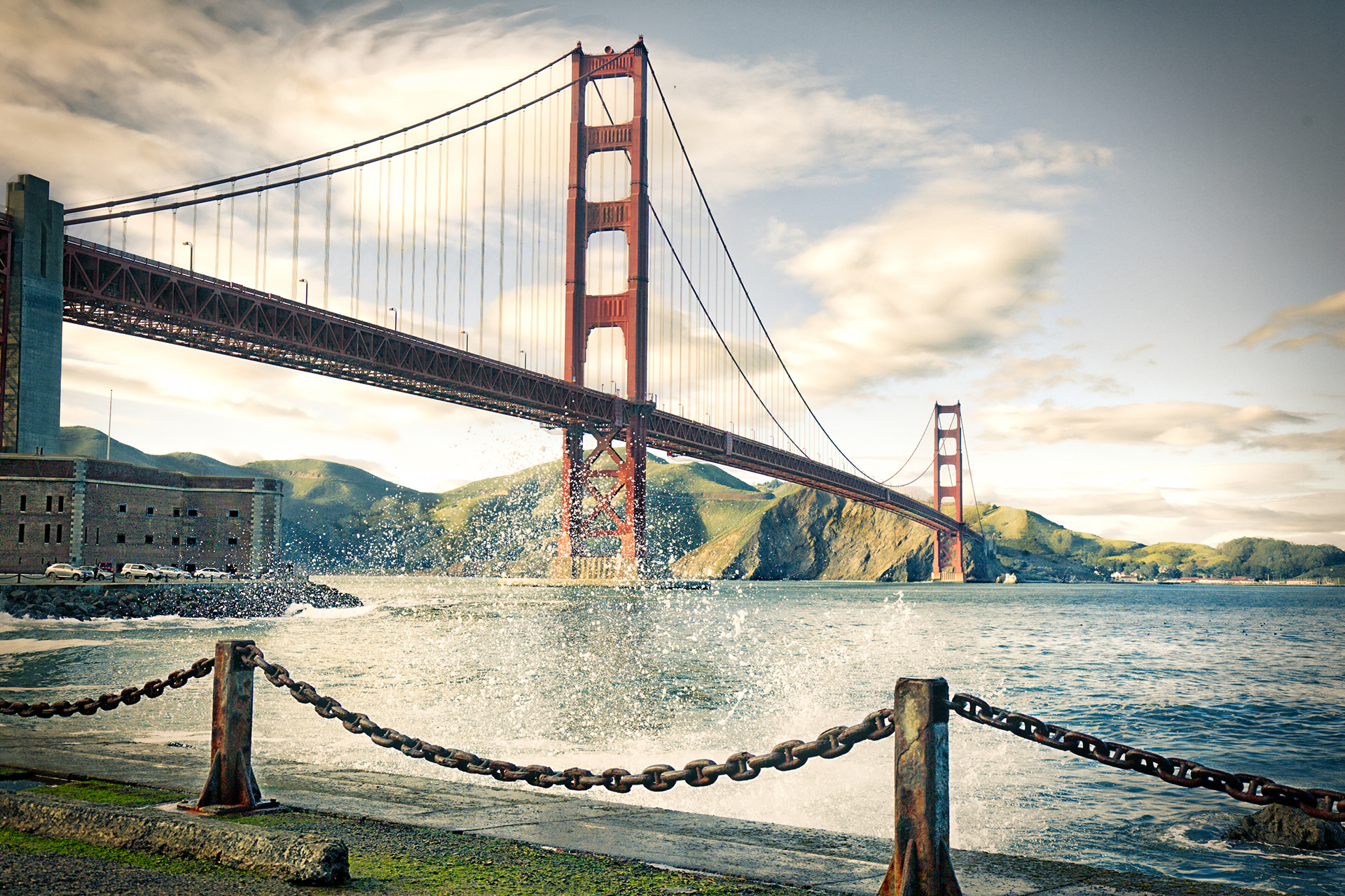 Golden Gate Bridge