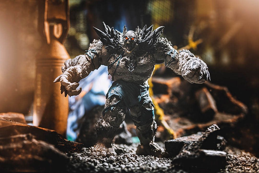 McFarlane Toys DC Multiverse Dark Nights: Metal Devastator Earth -1 7" Action Figure toyphotography