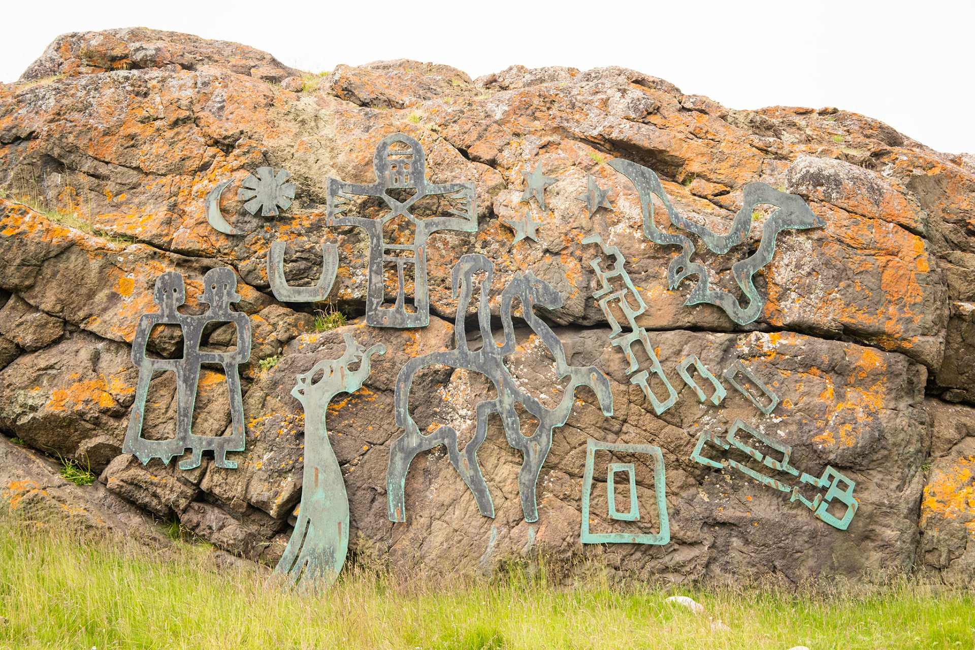 Artwork celebrating the history of Qassiarsuk.