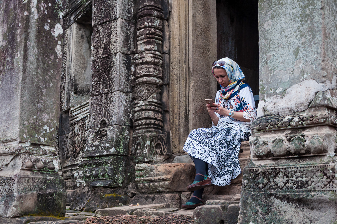 Taking a break at Bayon