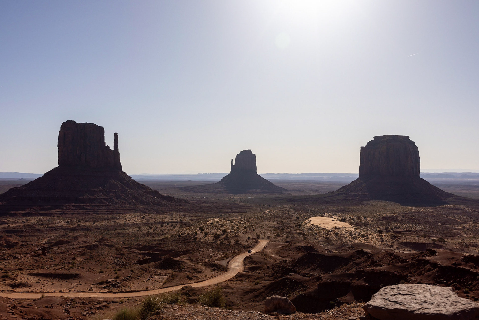 Probably one of the most famous landmarks in the USA. The Monument Valley