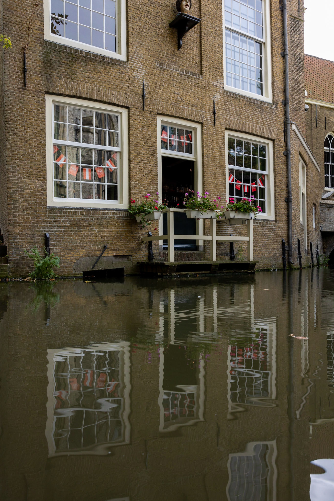 house with direct water access
