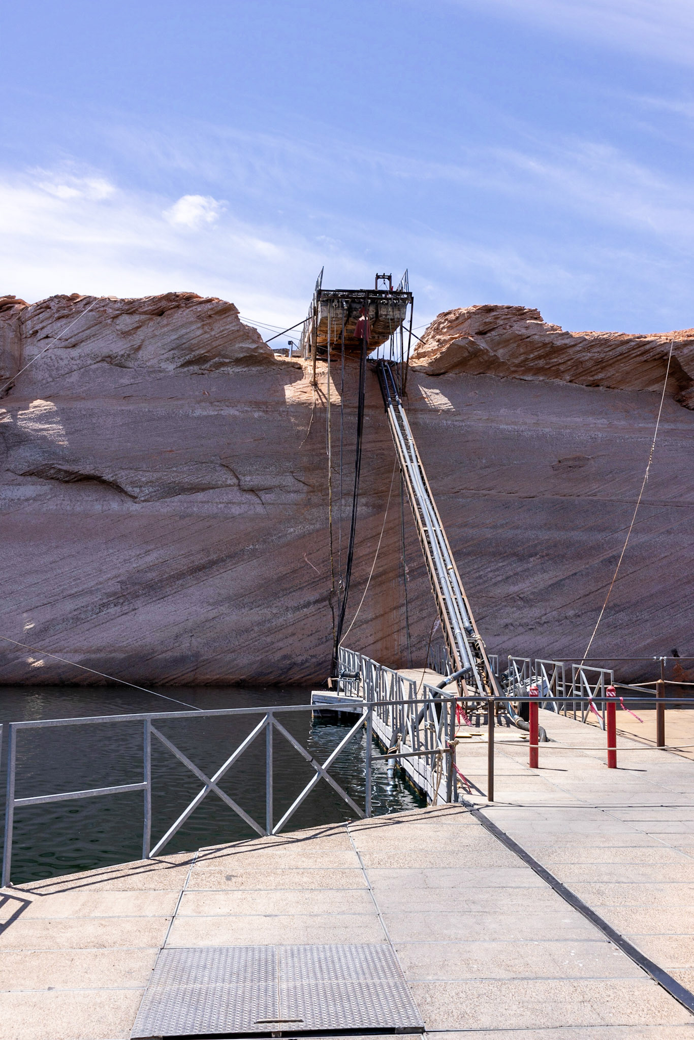 Antelope Point Marina