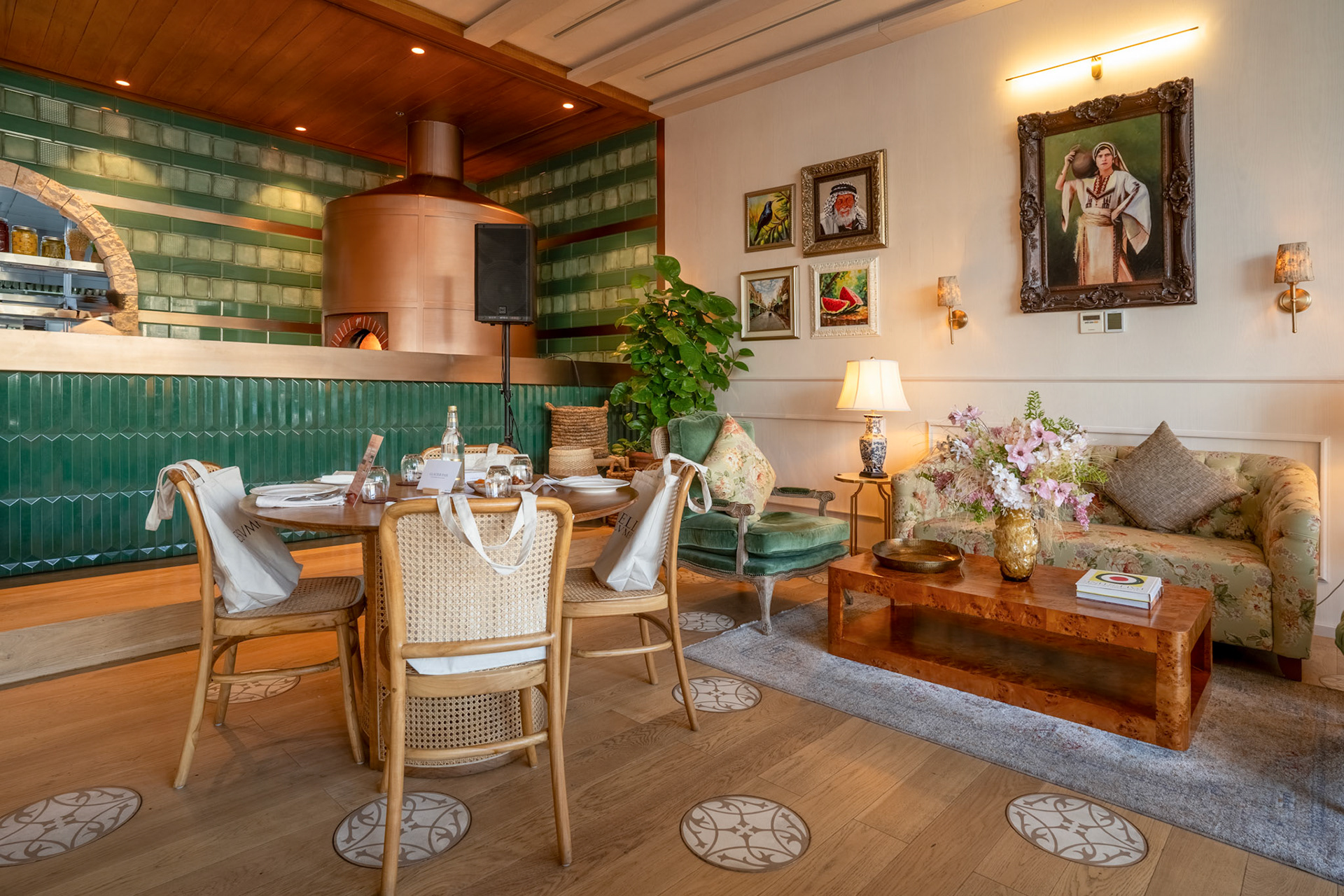 Sufret Maryam, J1, Dubai