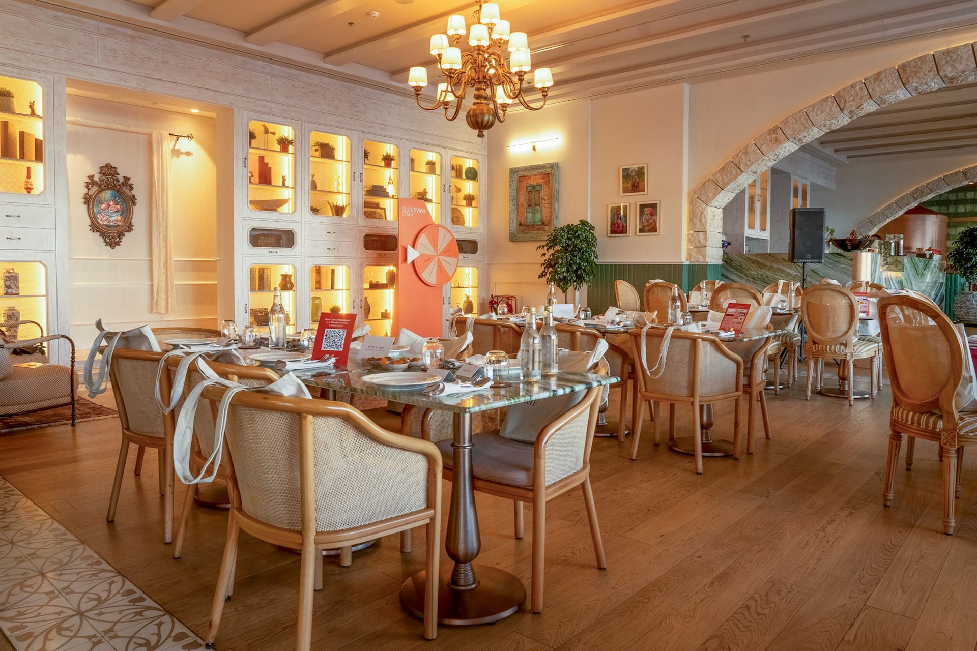 Sufret Maryam, J1, Dubai