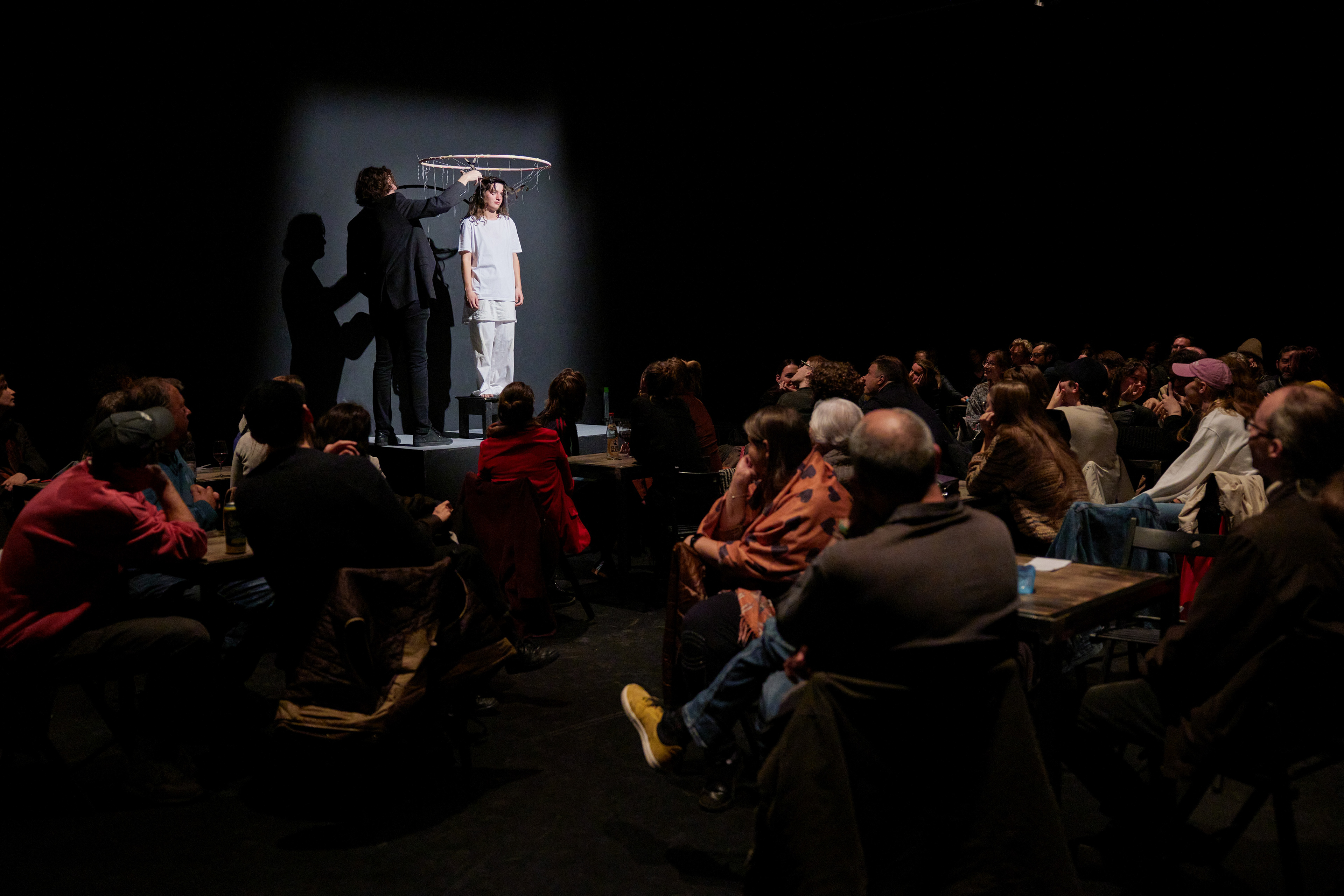 Soóki-Tóth Anna performansza, Dusa Gábor fotója