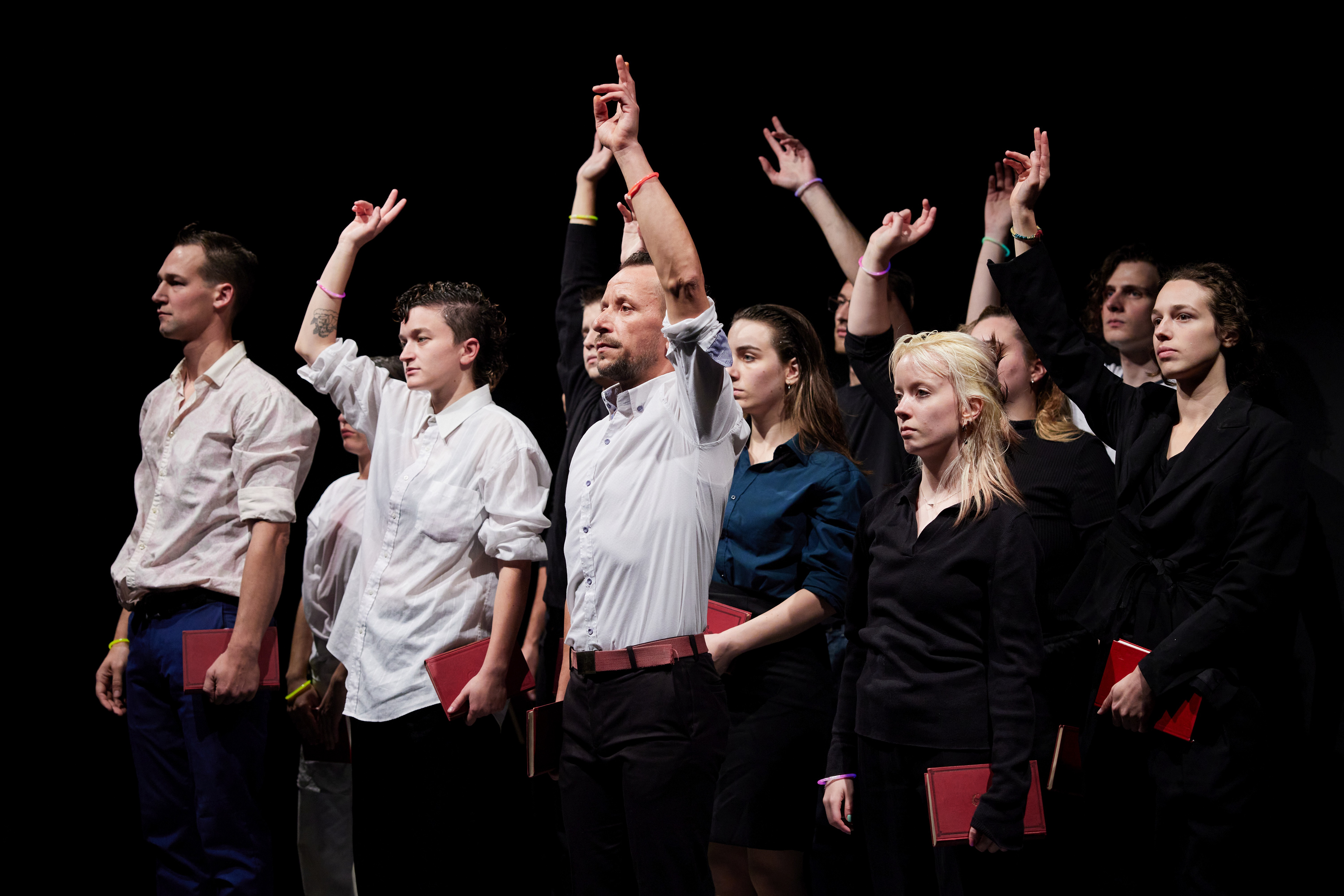 Mózes Zoltán performansza, Dusa Gábor fotója